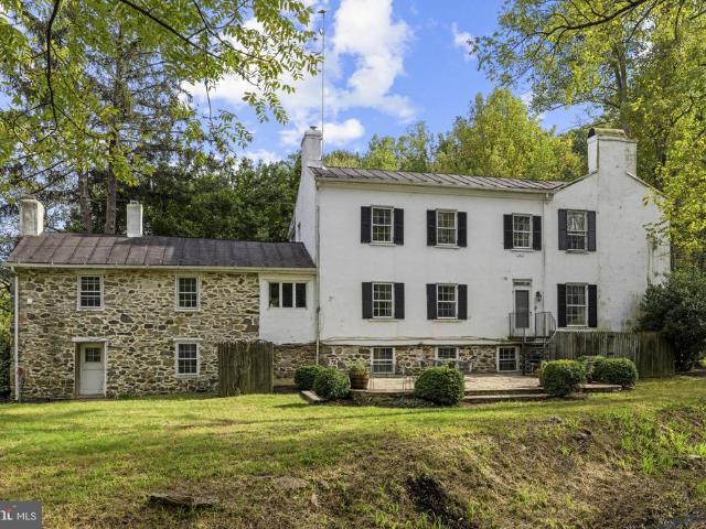 House for sale in Delaplane, Fauquier County