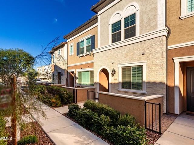 Townhouse for sale in Gilbert, Arizona