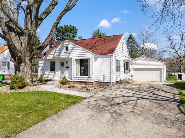 House for sale in Alliance, Ohio