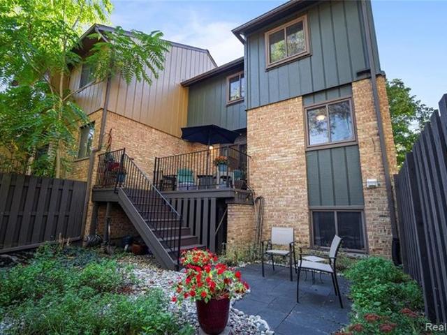 Condo for sale in Ann Arbor, Michigan