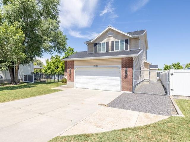 House for sale in Roy, Utah