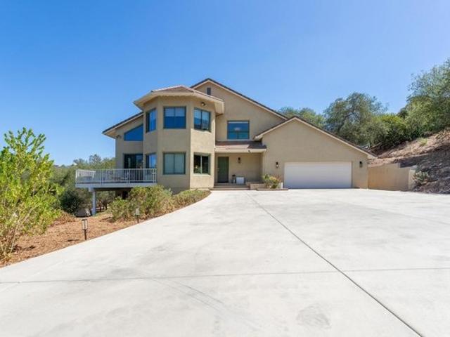 House for sale in Valley Center, San Diego County