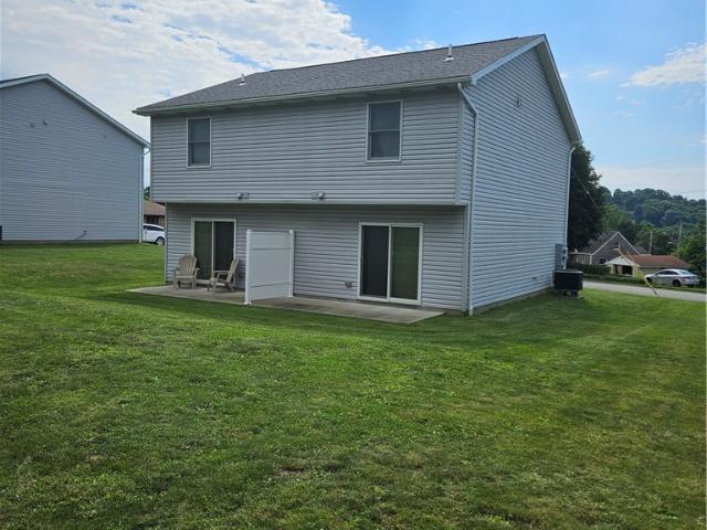 House for sale in New Sheffield, Hopewell Township
