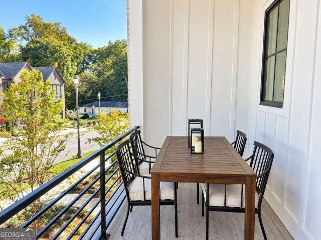 Townhouse for sale in Brookhaven, DeKalb County