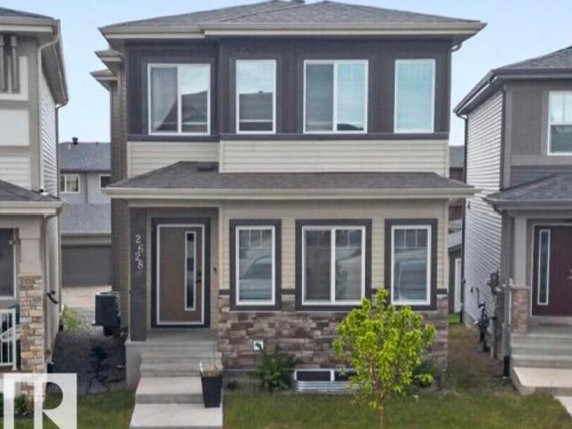 House for sale in Wedgewood, Alberta