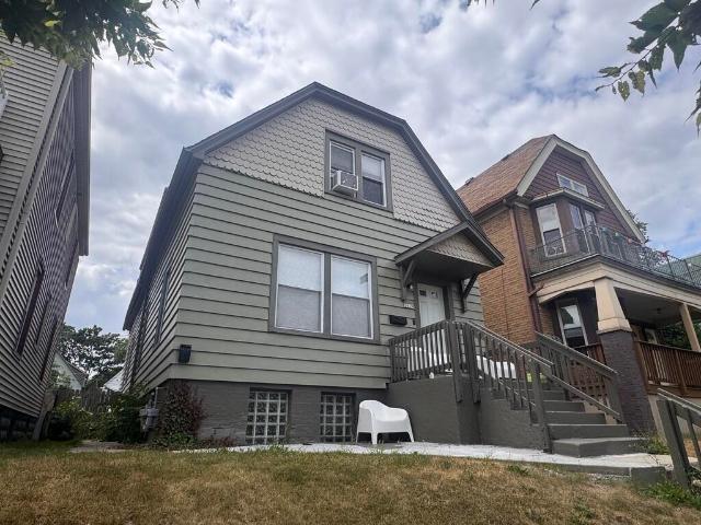 House for sale in Milwaukee, Wisconsin