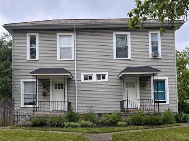 Duplex for sale in Elyria