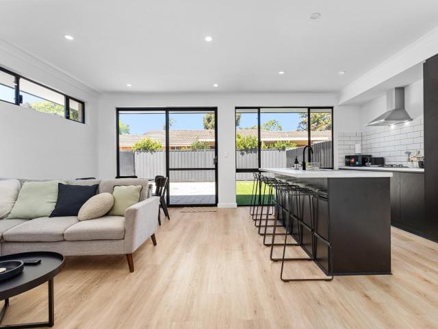 House for rent in Forrestfield, Western Australia
