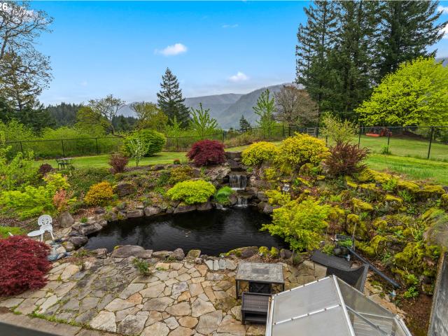 House for sale in Stevenson, Washington