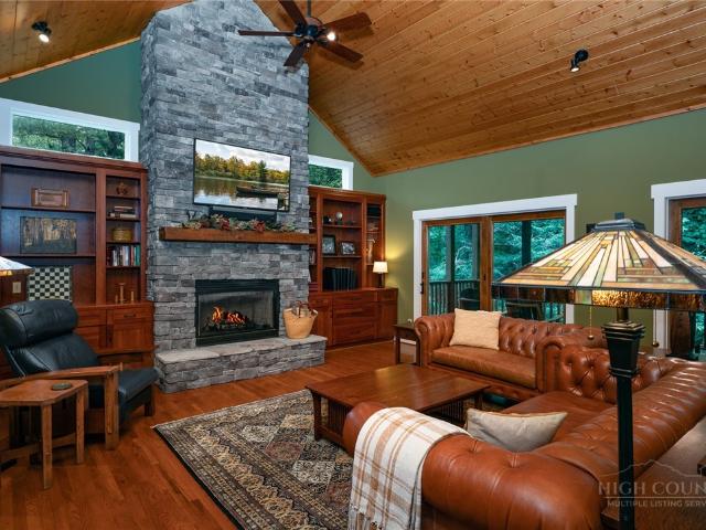 House for sale in Watauga, North Carolina