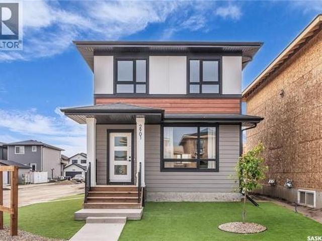 House for sale in Saskatoon, Saskatchewan