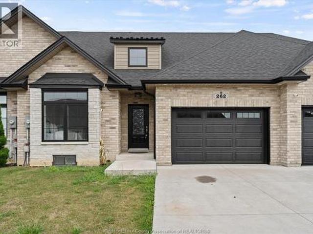 House for sale in Amherstburg, Ontario