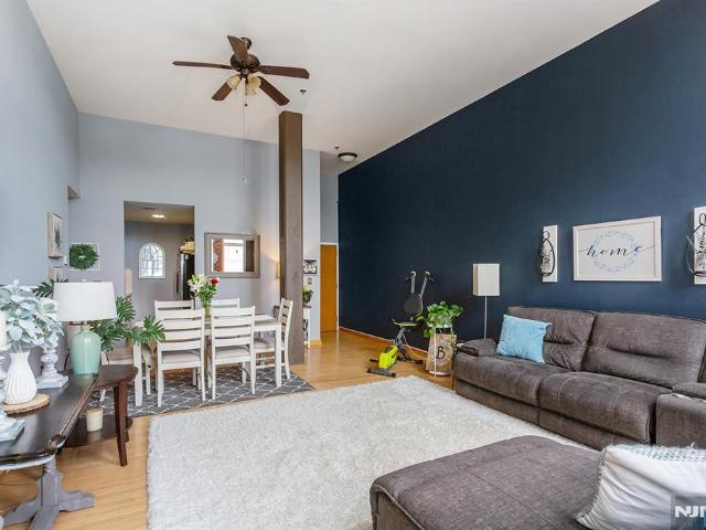Condo for sale in Passaic, New Jersey
