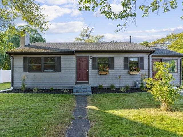House for sale in Rowley, Essex County
