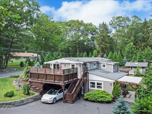 House for sale in Bartonsville, Pennsylvania