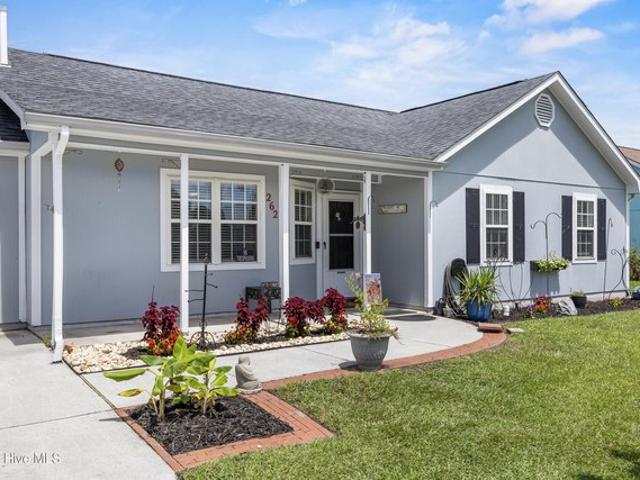 House for sale in Hubert, North Carolina