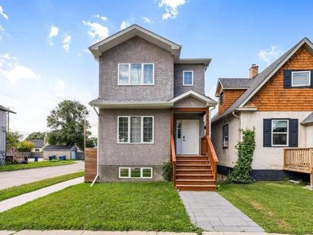 House for sale in East St. Paul, Manitoba