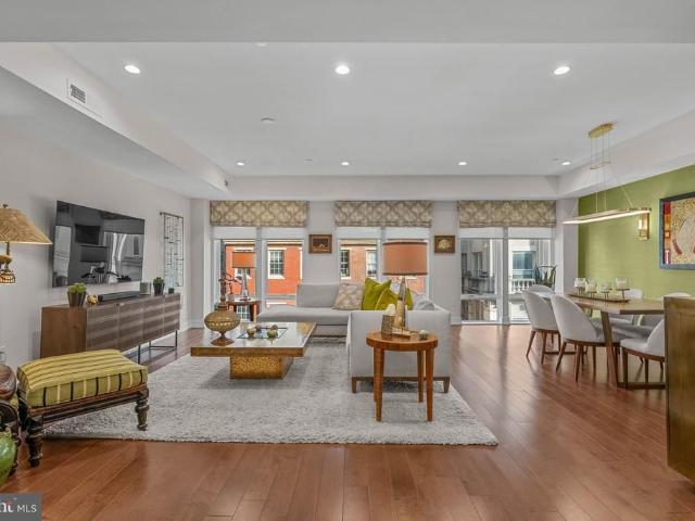 Apartment for sale in Philadelphia, Pennsylvania