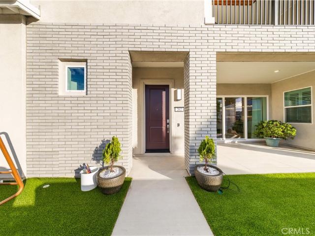 Condo for sale in Orange County Great Park, Irvine