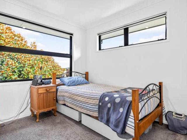 Property for sale in Auckland, Oroua County