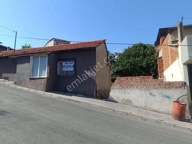 Karabağlar, İzmir içerisinde satılık Villa