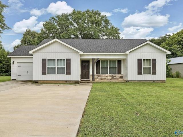 House for sale in Danville, Alabama