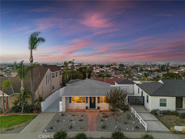 House for sale in Canoga Park, California
