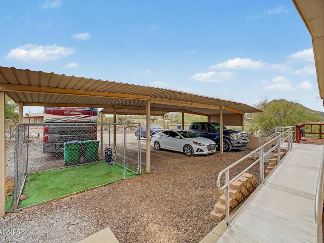 House for sale in New River, Maricopa County