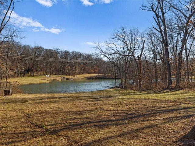 House for sale in Harrisonville, Missouri