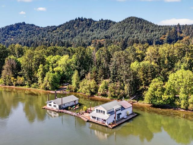 House for sale in Oregonia
