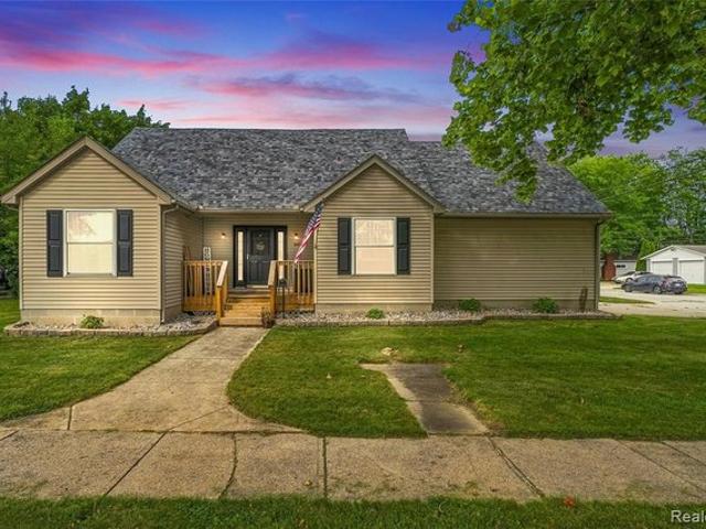 House for sale in Flat Rock, Michigan