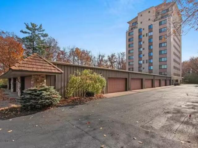 Condo for sale in Appleton