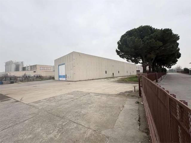 Capannone in vendita a Unione dei Comuni Bassa Bresciana Occidentale, Maclodio