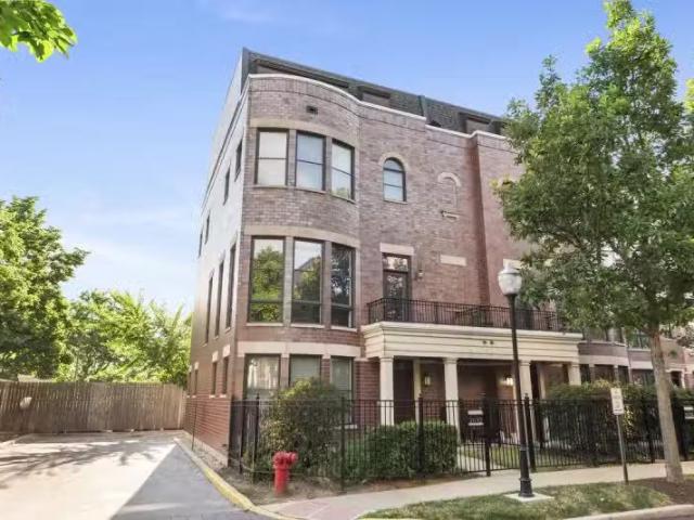 House for rent in Chicago
