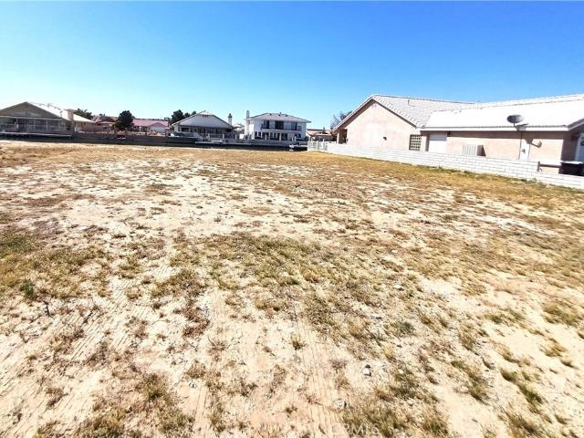 Land for sale in Helendale, California
