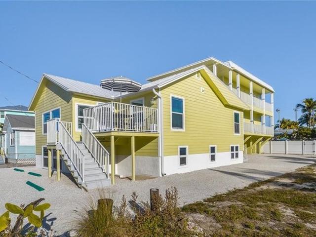 House for sale in Fort Myers Beach, Florida