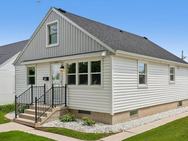 House for sale in Sheboygan, Wisconsin