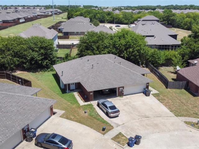 House for sale in Ellis, Texas