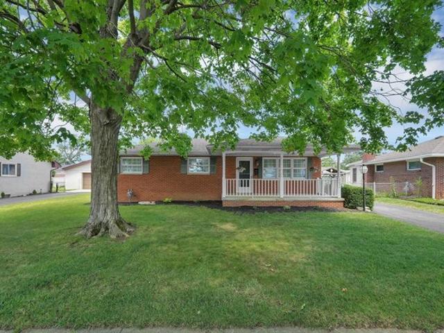 House for sale in Grove City, Ohio
