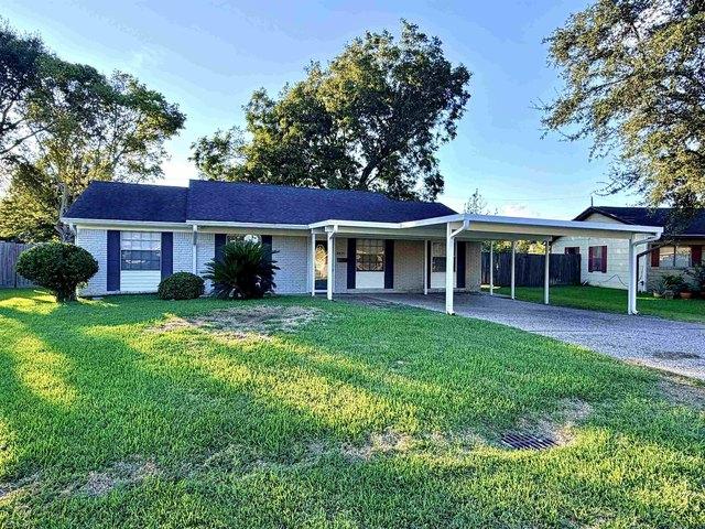 House for sale in Port Neches, Jefferson County