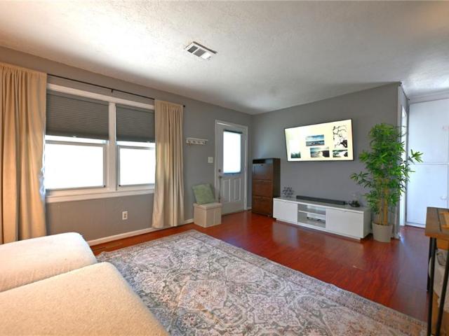 House for sale in Highland Crest, Kansas City