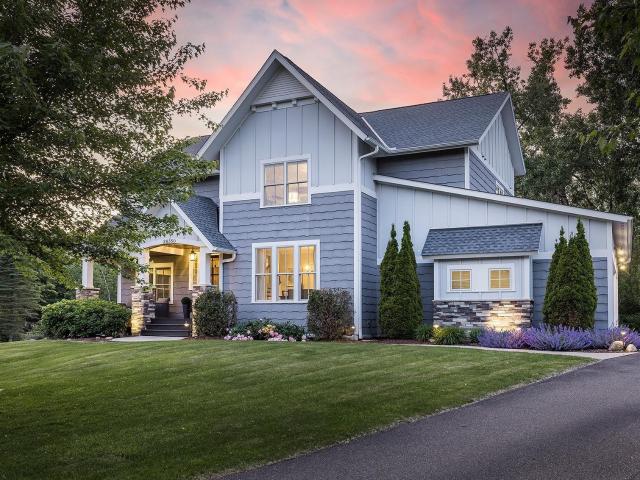 House for sale in Excelsior