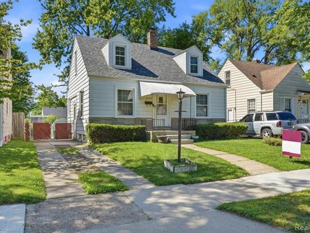 House for sale in Dearborn Heights, Michigan