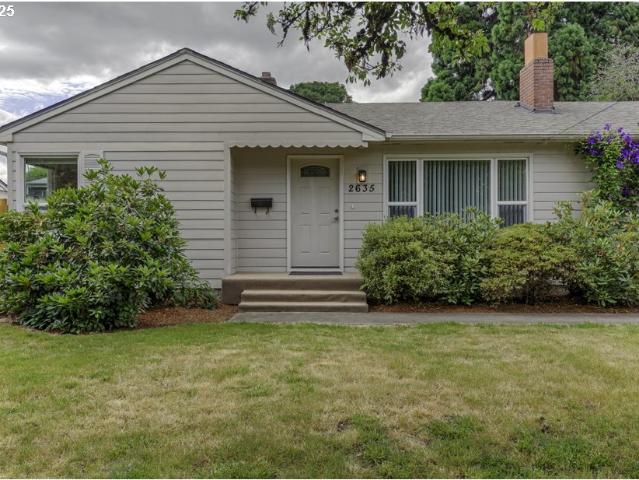 Townhouse for sale in Salem