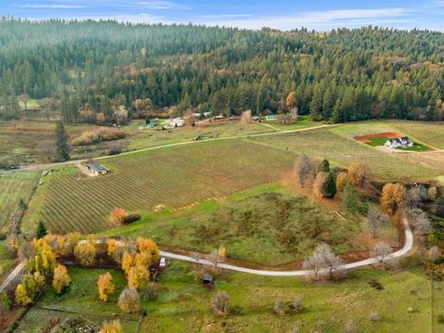 Land for sale in Camino, California
