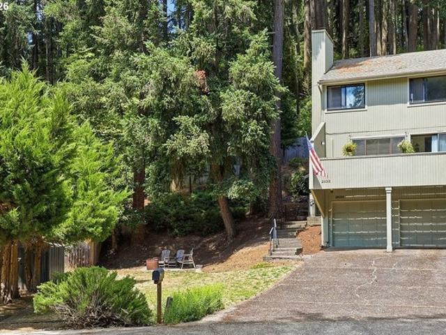 Townhouse for sale in Oregonia
