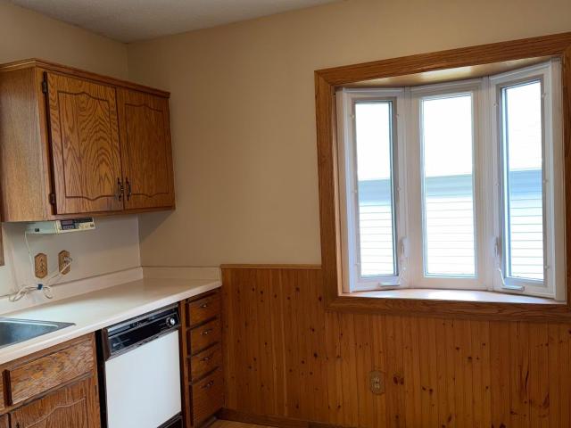 House for sale in Oakdale, Minnesota