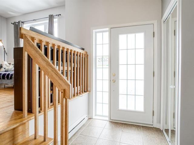 Room for rent in Laval Room for rent in Laval