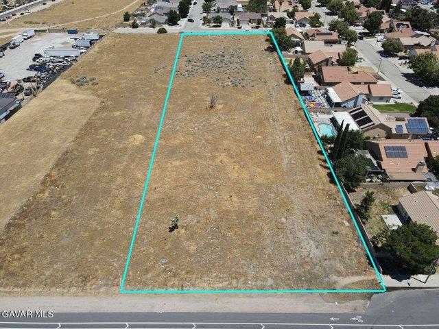 Land for sale in Lancaster, California