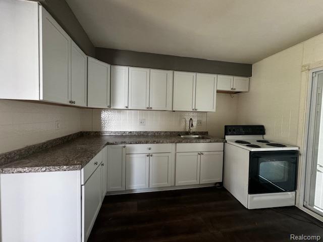 House for sale in Roseville, Michigan
